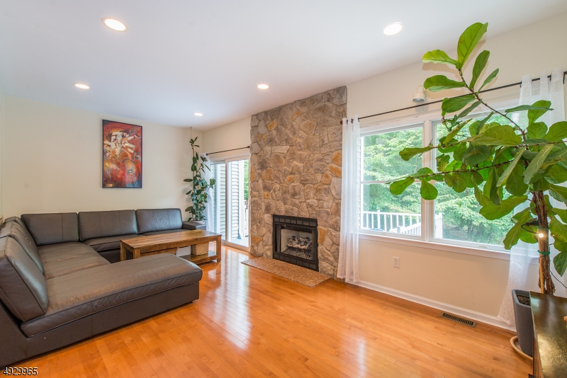 Glenmont Commons - Residential