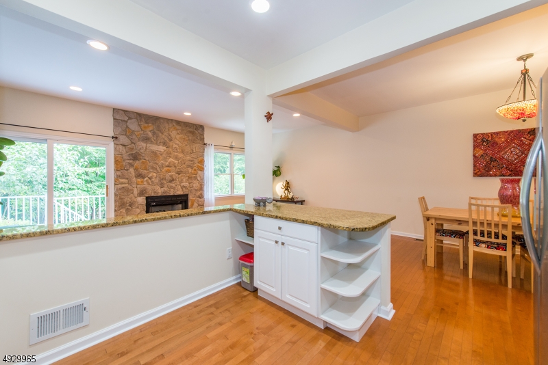 Glenmont Commons - Residential