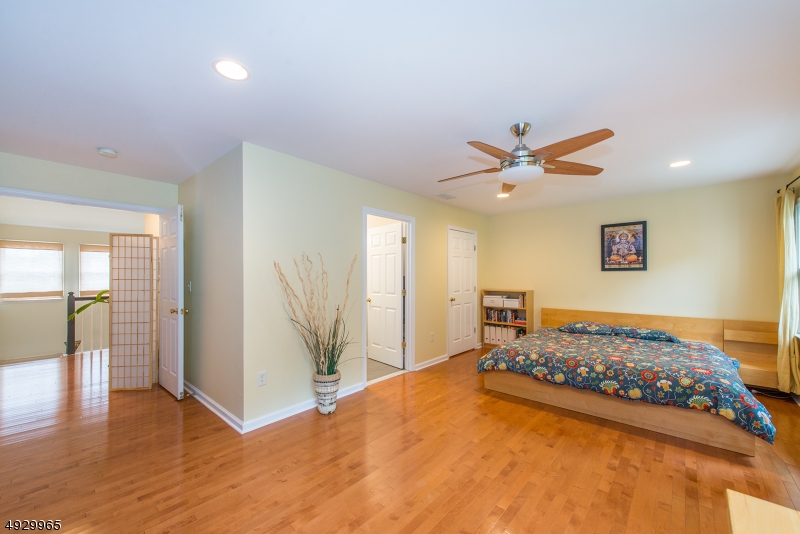Glenmont Commons - Residential