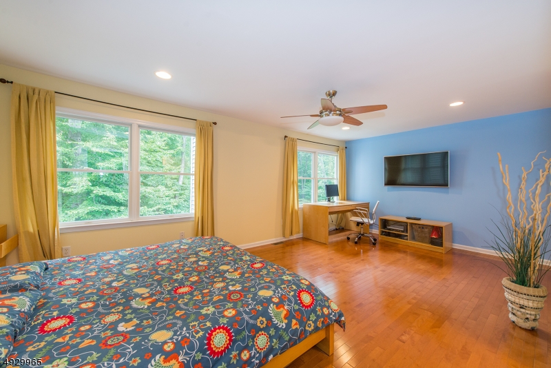 Glenmont Commons - Residential