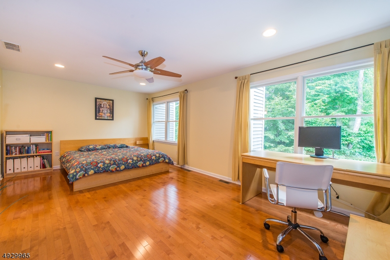 Glenmont Commons - Residential