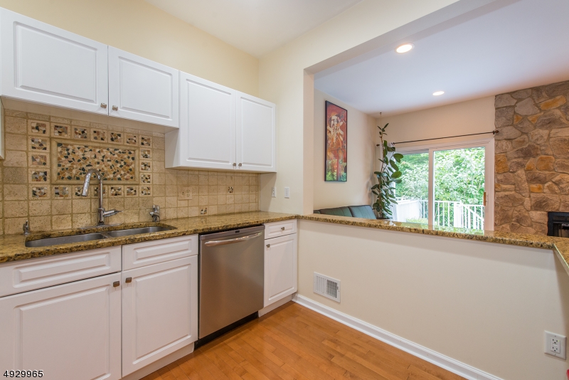 Glenmont Commons - Residential