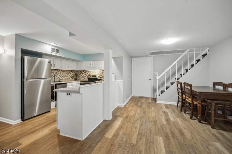 HILL - Residential