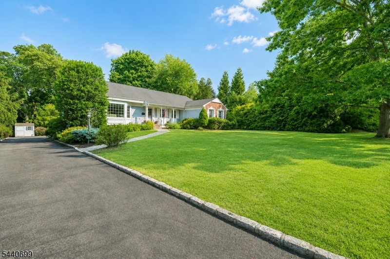 HILL - Residential