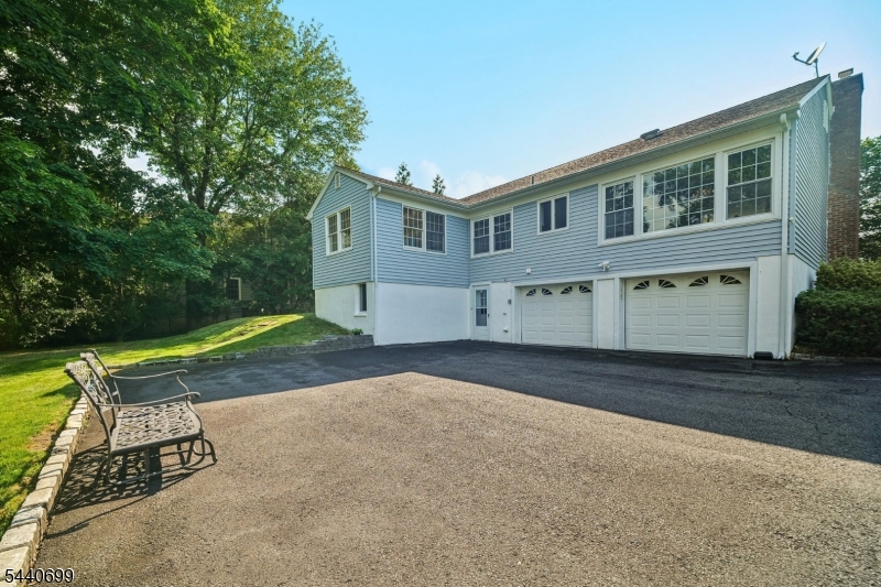 HILL - Residential