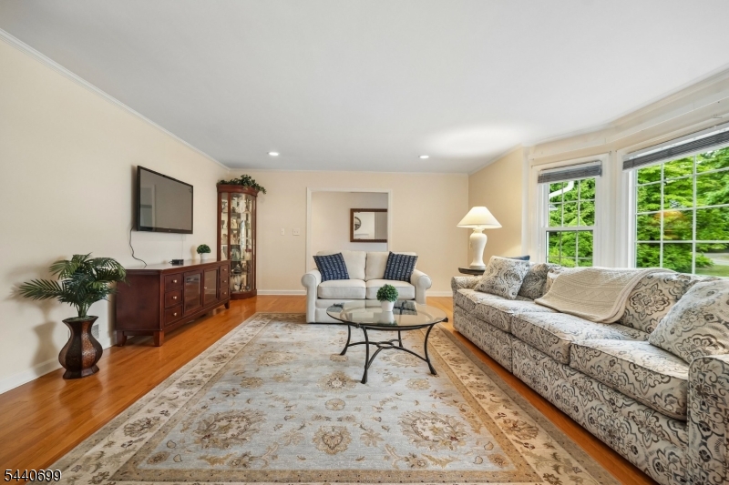 HILL - Residential