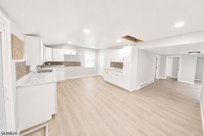 Byram Rt 206 - Residential