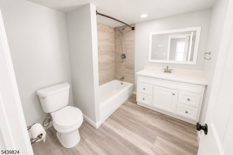 Byram Rt 206 - Residential