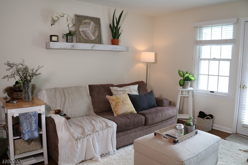 Montville Chase - Residential Lease