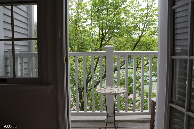 Montville Chase - Residential Lease