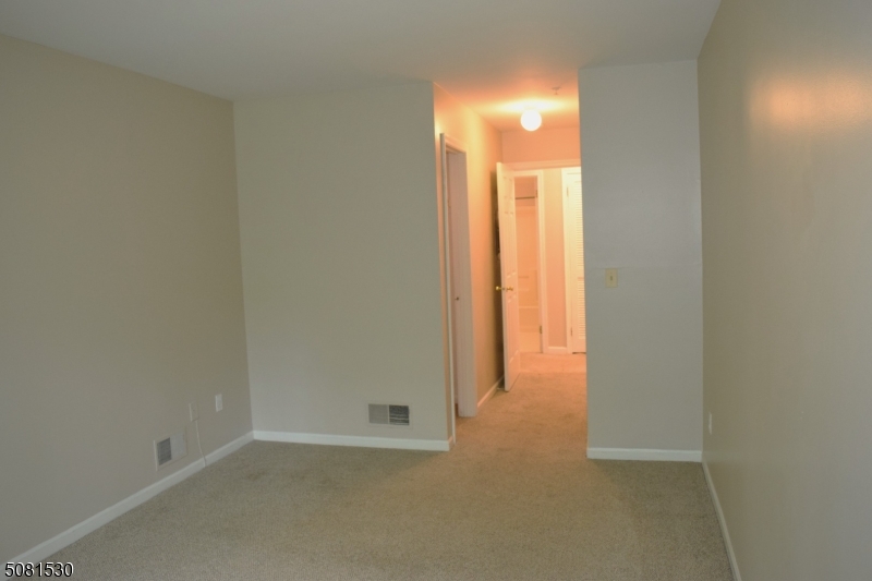 Sutton Woods - Residential Lease
