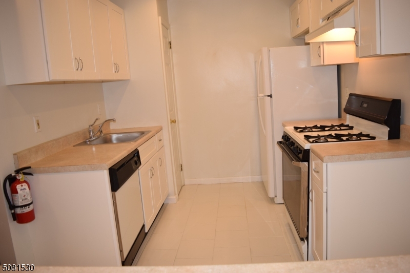 Sutton Woods - Residential Lease