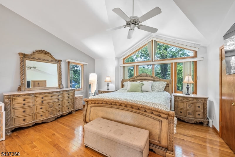 Cupsaw Lake - Residential