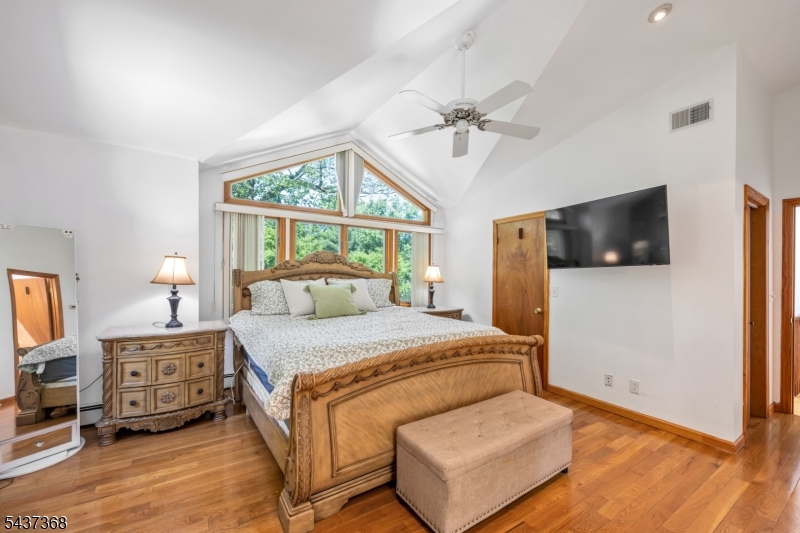 Cupsaw Lake - Residential