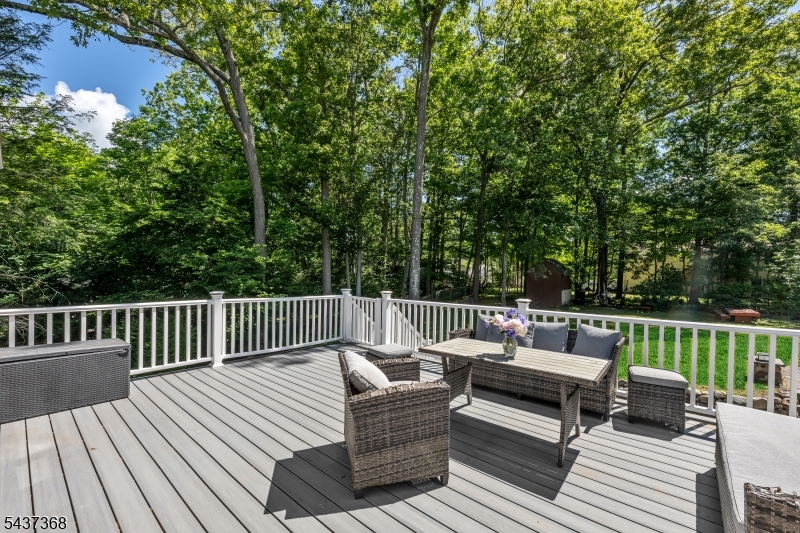 Cupsaw Lake - Residential