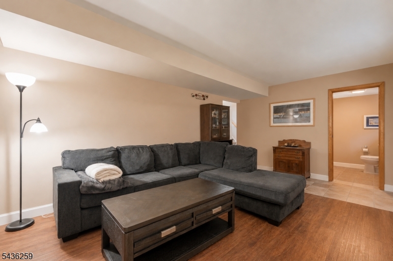 Cupsaw Lake - Residential