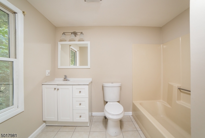 High Point Country Club - Residential Lease
