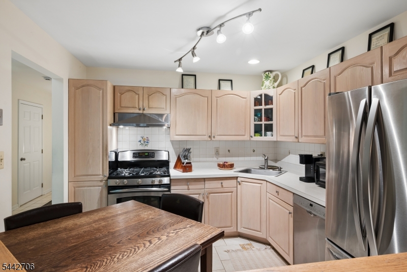 Seasons Glen - Residential