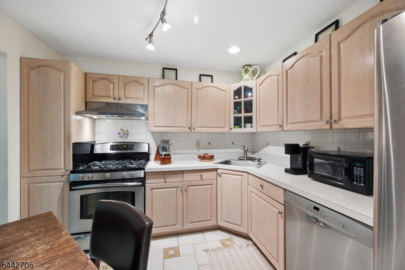 Seasons Glen - Residential
