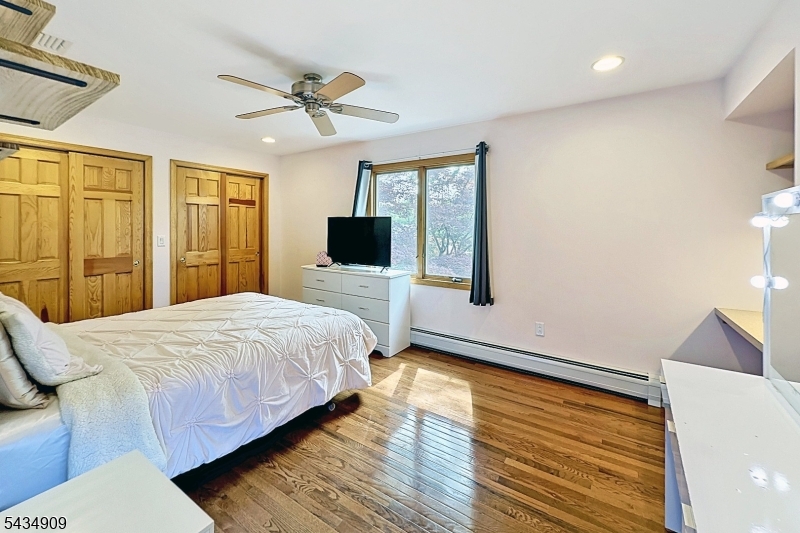 White Meadow Lake - Residential