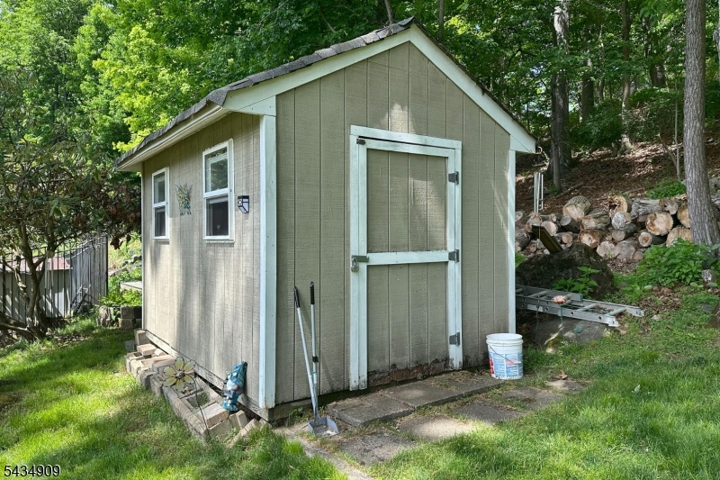 White Meadow Lake - Residential