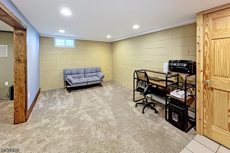 White Meadow Lake - Residential