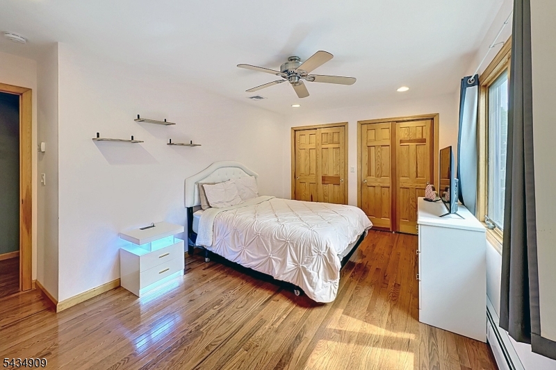 White Meadow Lake - Residential