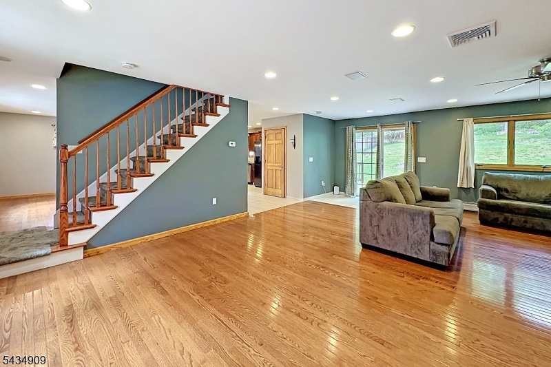 White Meadow Lake - Residential