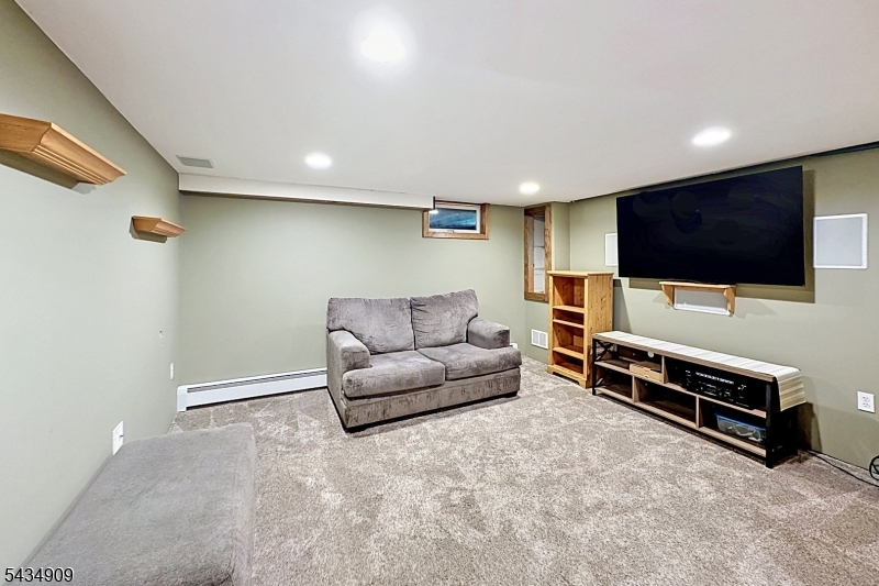 White Meadow Lake - Residential
