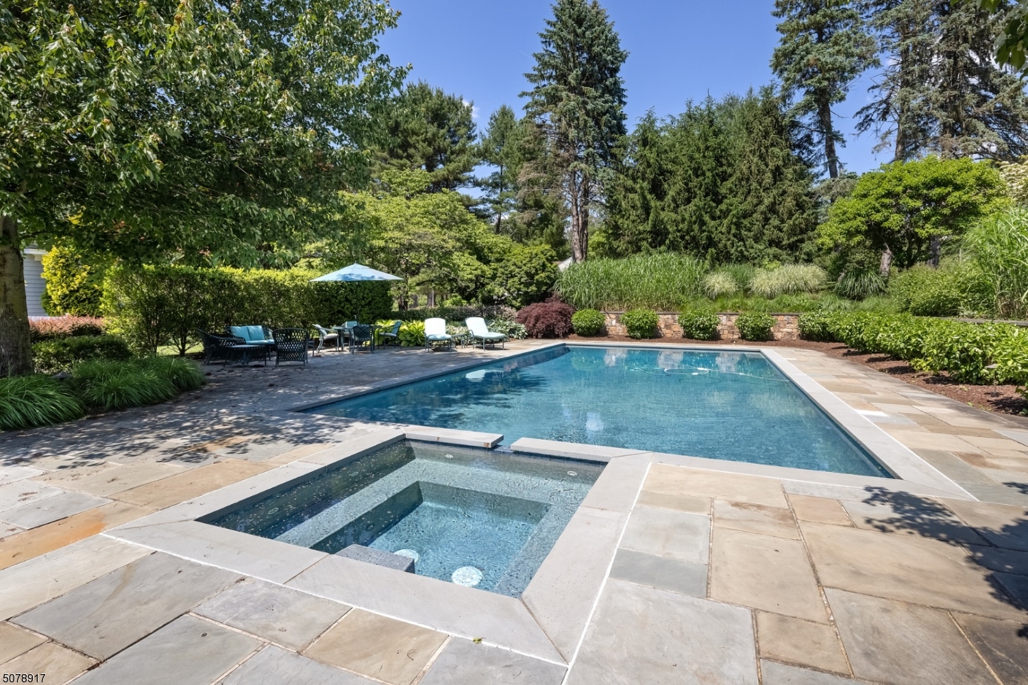 Bernardsville Mountain - Residential