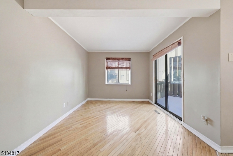 Hastings Square - Residential Lease