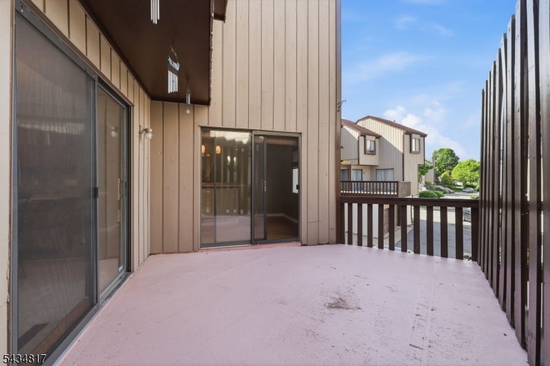 Hastings Square - Residential Lease