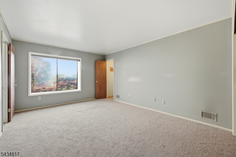 Hastings Square - Residential Lease