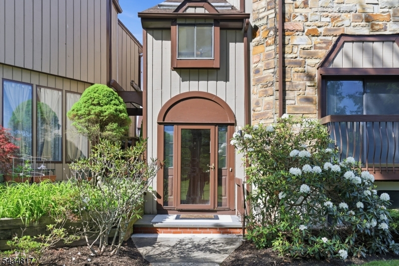 Hastings Square - Residential Lease