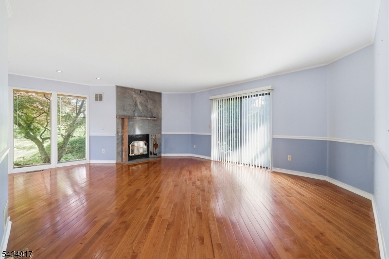 Hastings Square - Residential Lease