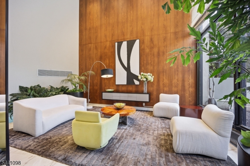 Claridge House - Residential