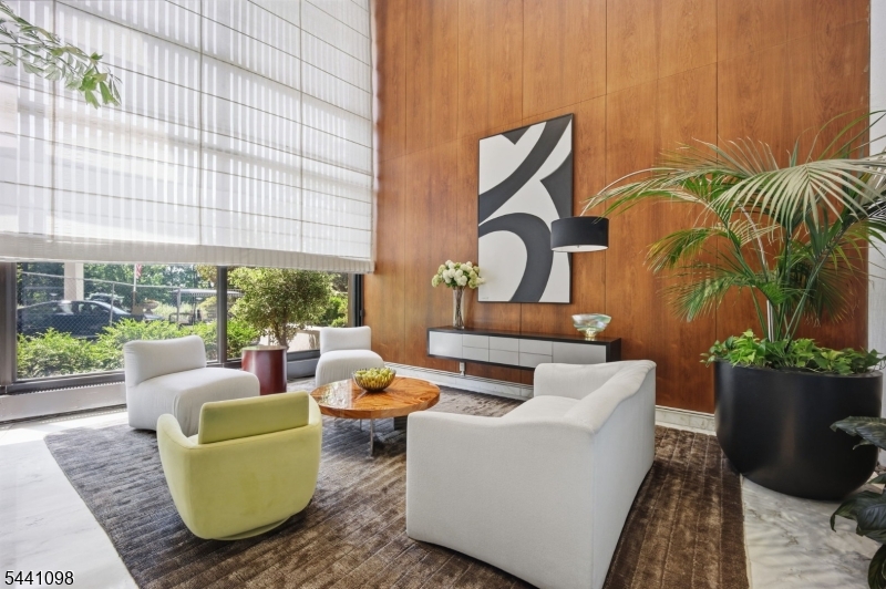 Claridge House - Residential