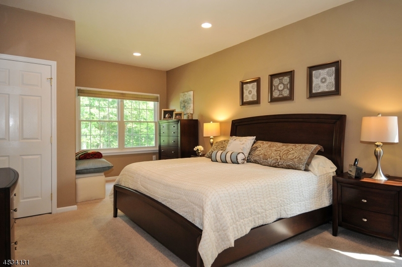 Renaissance at Raritan Vall - Residential