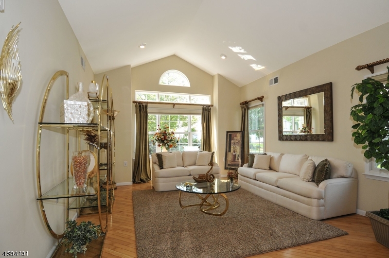 Renaissance at Raritan Vall - Residential