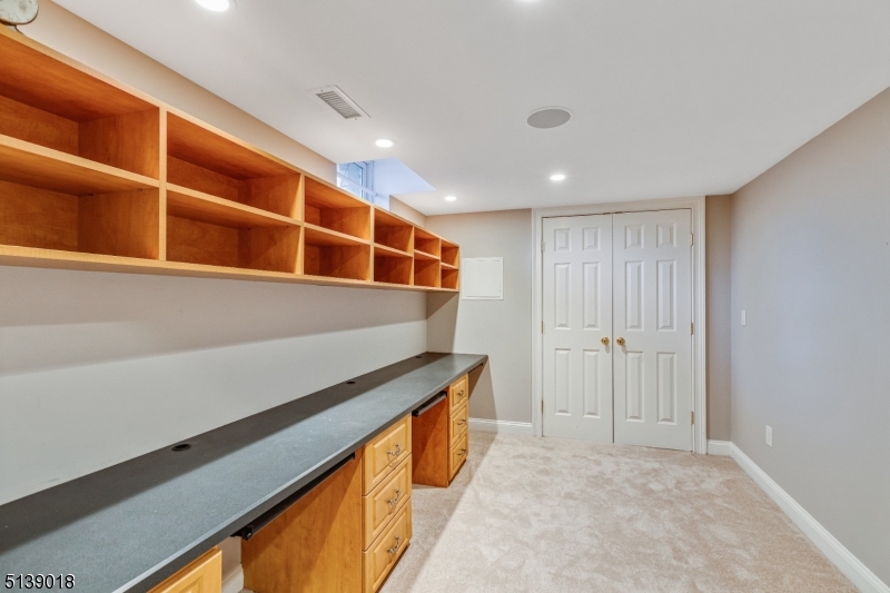 Hartshorn - Residential