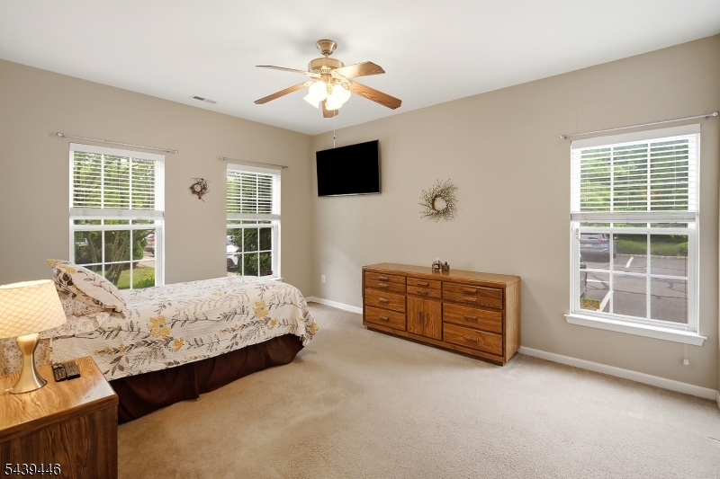 Hearthstone at Hillsborough - Residential