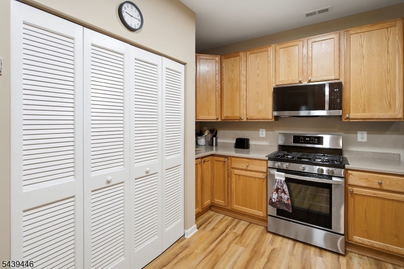 Hearthstone at Hillsborough - Residential