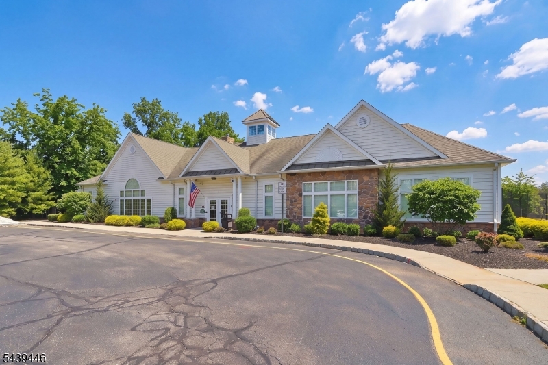 Hearthstone at Hillsborough - Residential