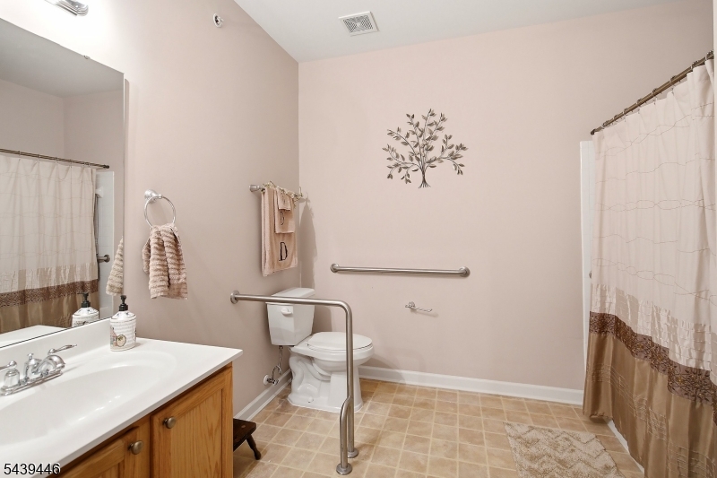 Hearthstone at Hillsborough - Residential