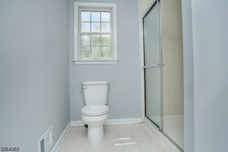 Mazdabrook - Residential Lease