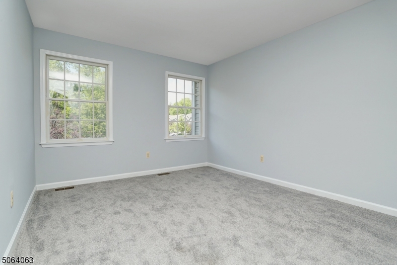 Mazdabrook - Residential Lease
