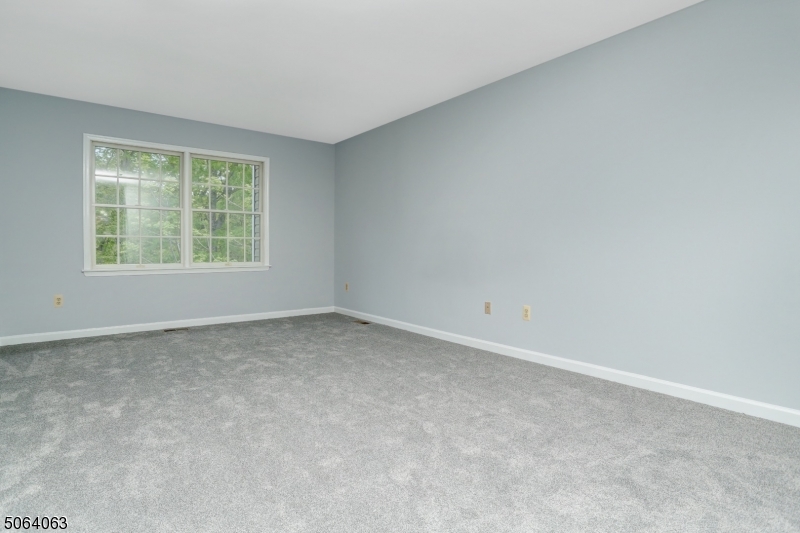 Mazdabrook - Residential Lease