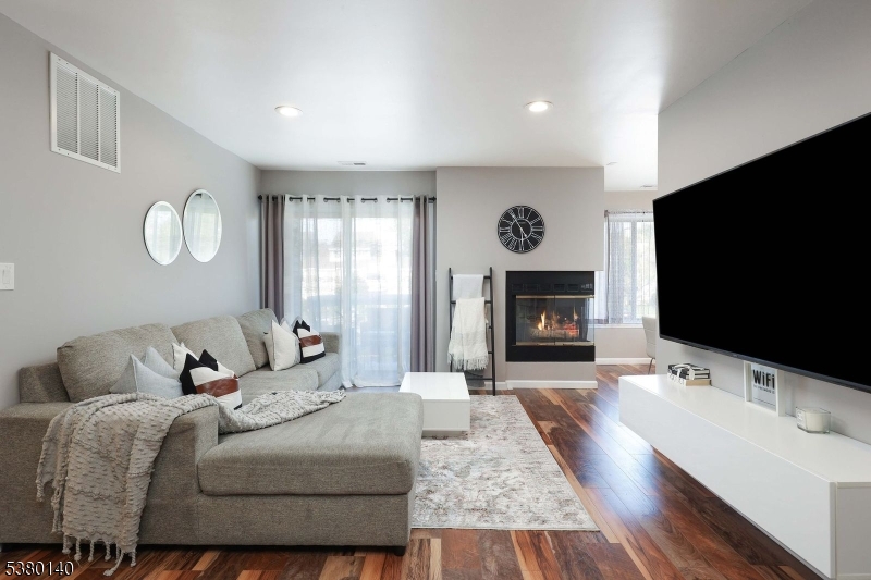 Carriage Homes/Reflections - Residential
