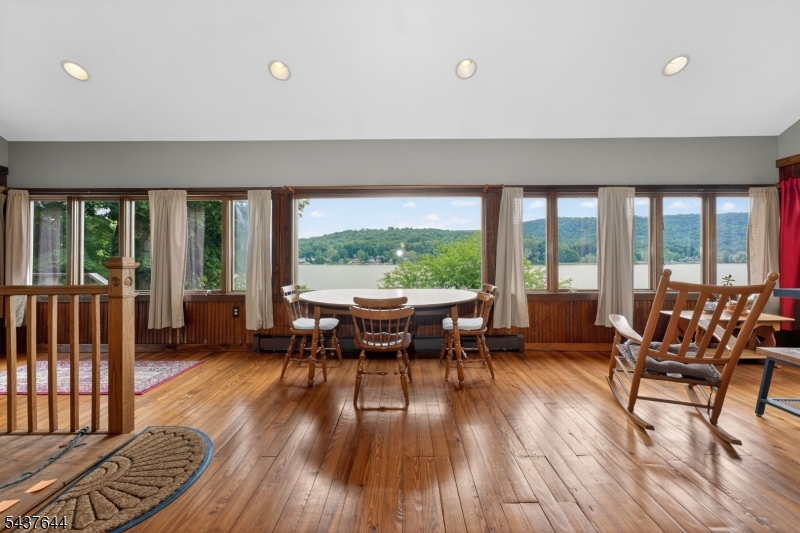 Mountain Lake - Residential