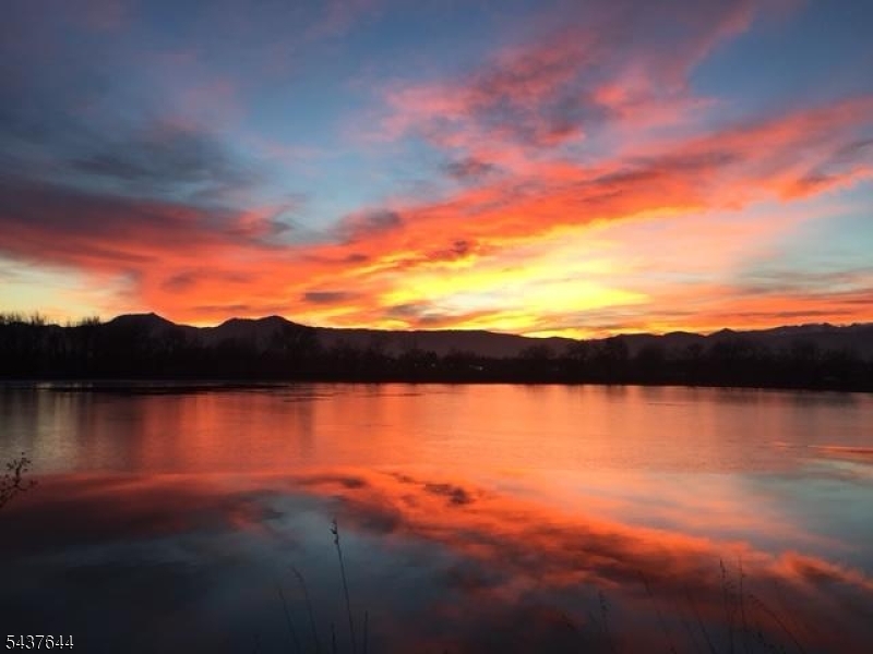 Mountain Lake - Residential